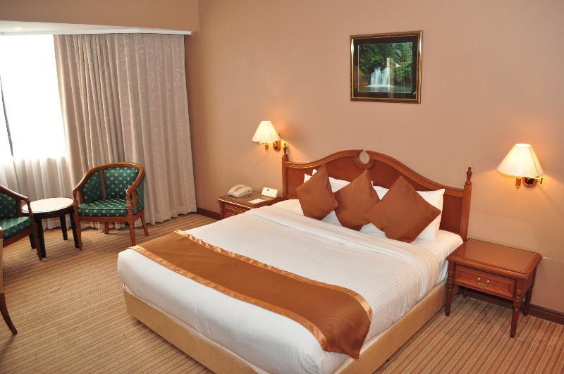 Mulia Hotel Бандар-Сери-Бегаван Экстерьер фото